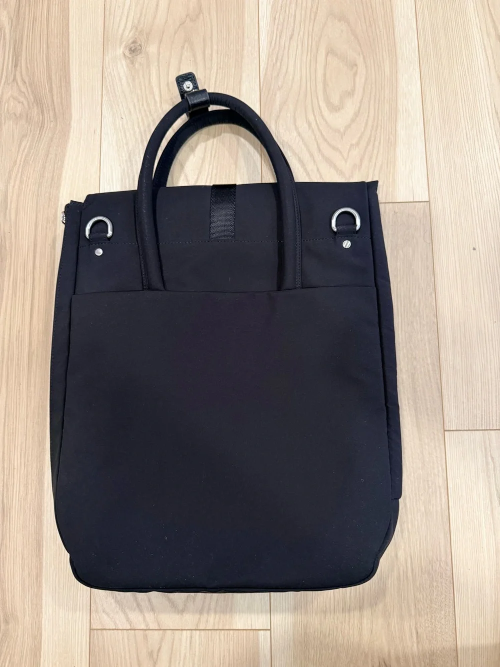 704 Folio Laptop Bag — Black
